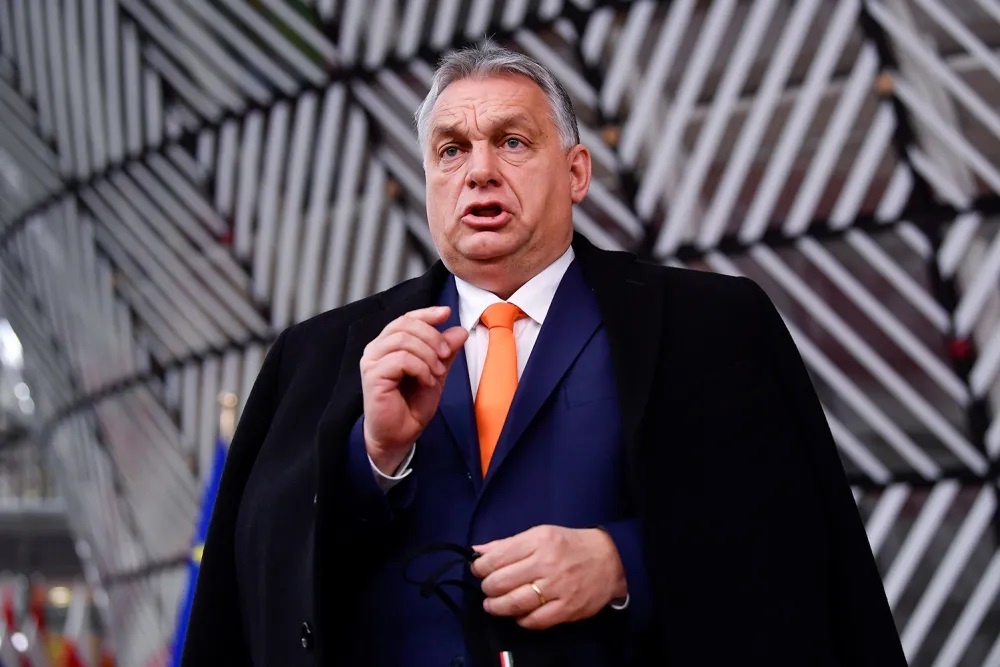    Виктор Орбан не хочет финансировать войну Украины за счет Венгрии, и принимать эту страну в Евросоюз.