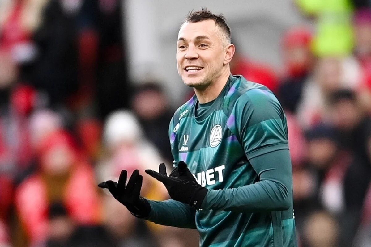    Артем Дзюба.