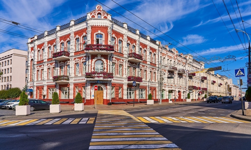 @PHkorsart/Shutterstock