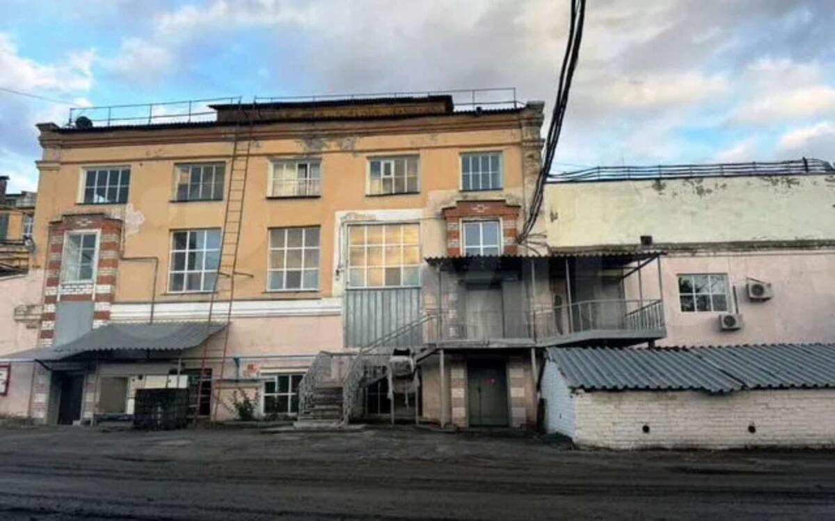    Два маслозавода в Белгородской области решили продать за 3,9 млрд рублей Маслозавод «Валуйский», фото с сайта объявлений