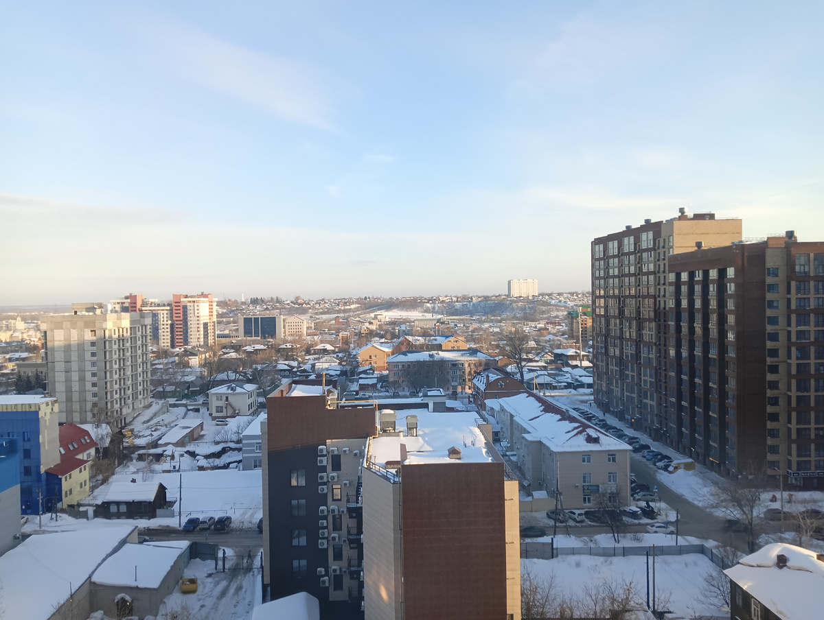 У кого весна?Сегодня писали контрольный диктант по русскому языку.Кстати, днём было оооооочень тепло✨Как ваши дела?