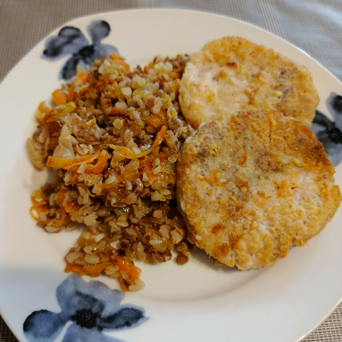 Рыба с гречкой