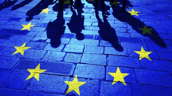    Евросоюз снял санкции с 4 россиян ©Robsonphoto/Shutterstock/Fotodom