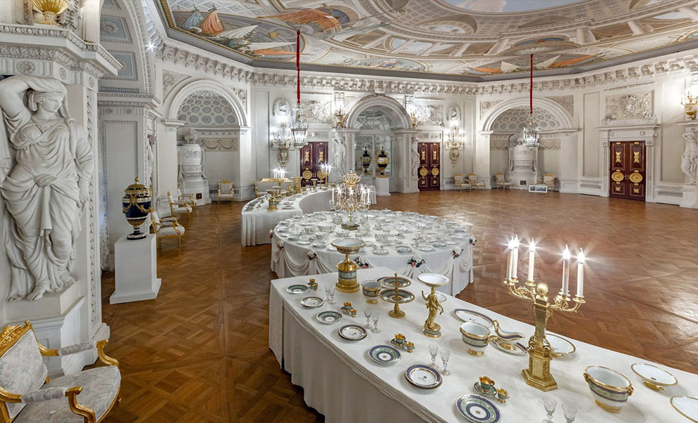 Тронный зал Павловского дворца