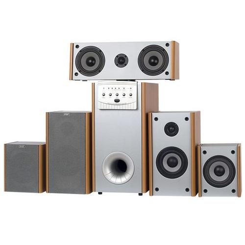 Оставались только фронты, всё остальное уже было уничтожено и выброшено на помойку