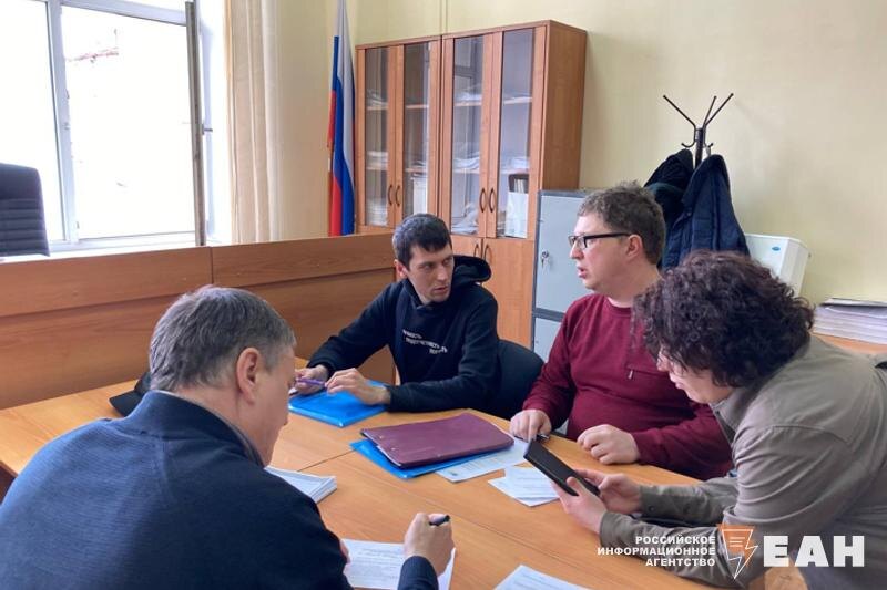    ЕАН. Заседание в Ленинском райсуде Нижнего Тагила по делу Владислава Постникова