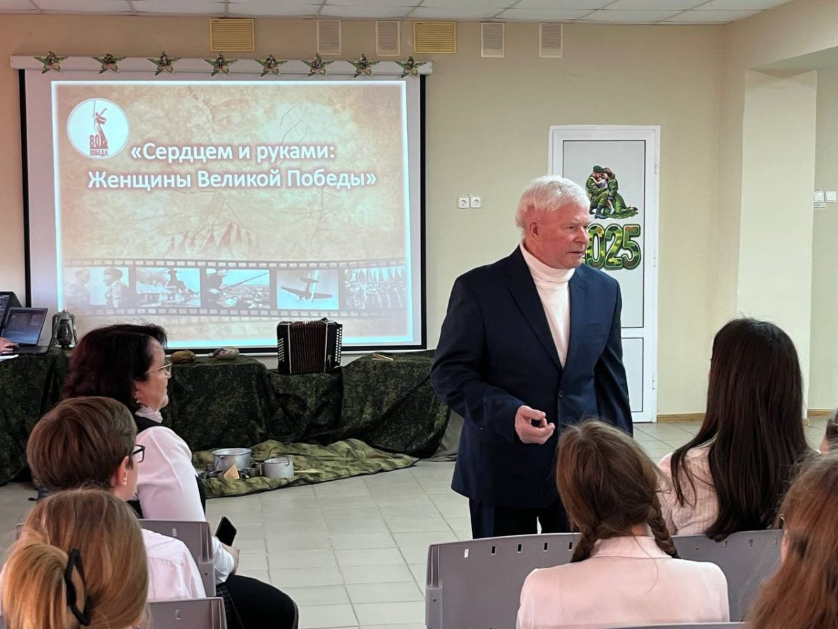    В первый месяц весны в нижегородских школах вместо звонков звучат фрагменты песен, посвященных женщинам