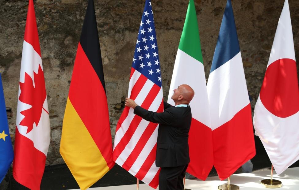 © REUTERS/ Alessandro Bianchi