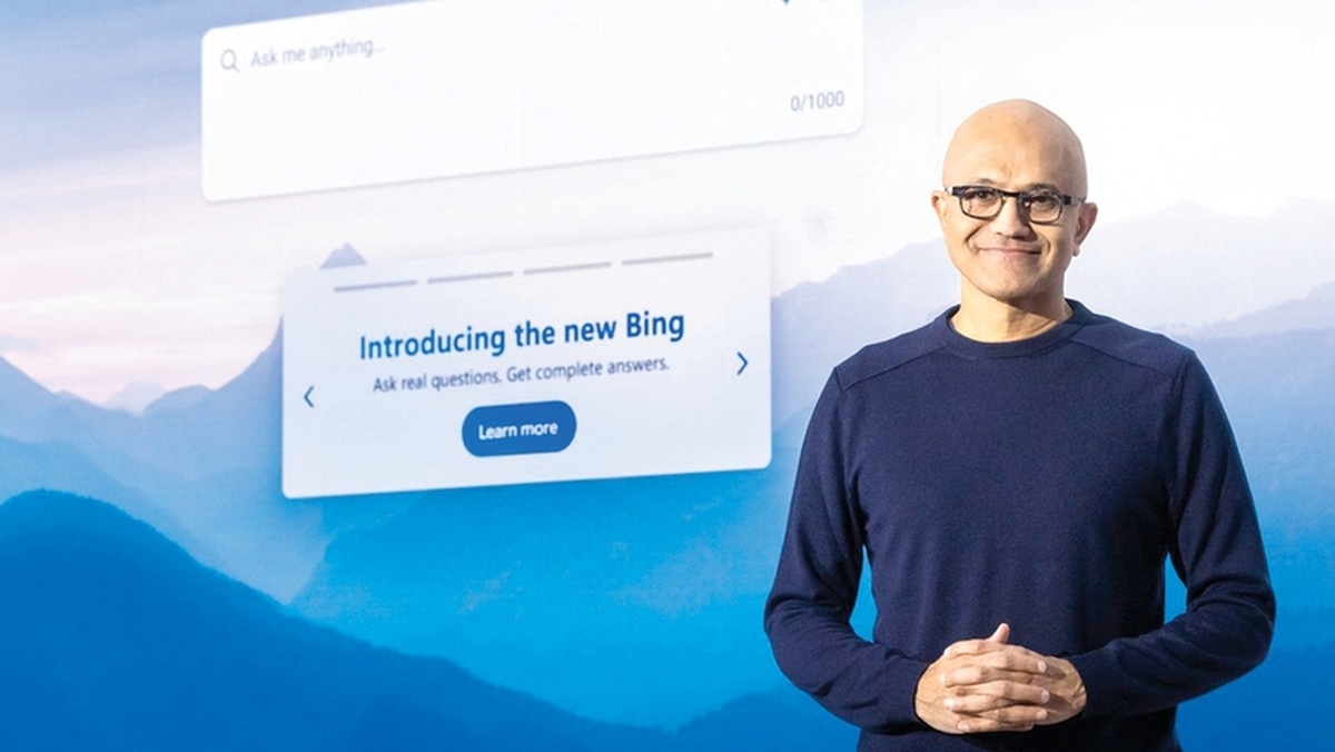    Битва титанов: Google и Microsoft запускают своих ИИ-чат-ботов