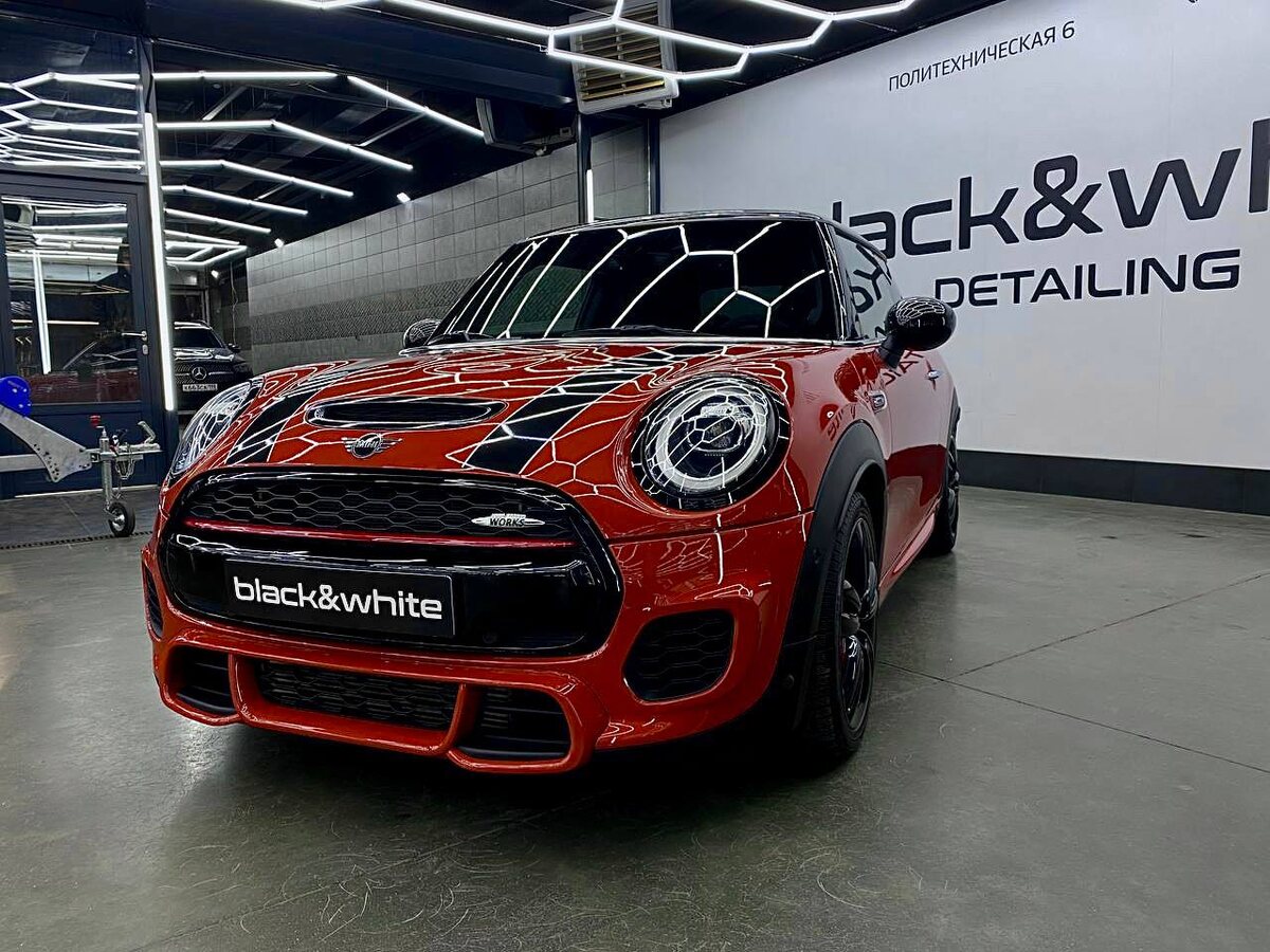 Пример работы лучшего детейлинг центра в Санкт-Петербурге Black&White на ул. Политехническая д.6