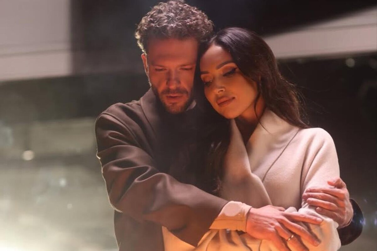    Алсу и Константин Крюков Кадр из клипа