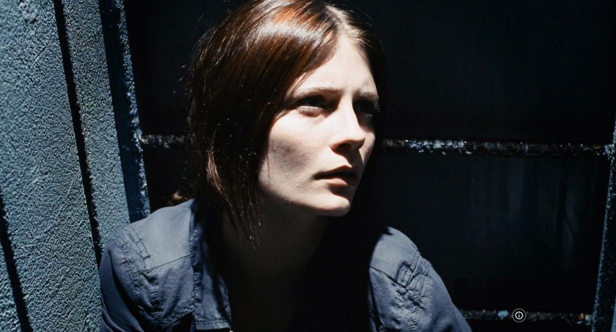 Кадр из фильма «Замурованные в стенах» (2007)