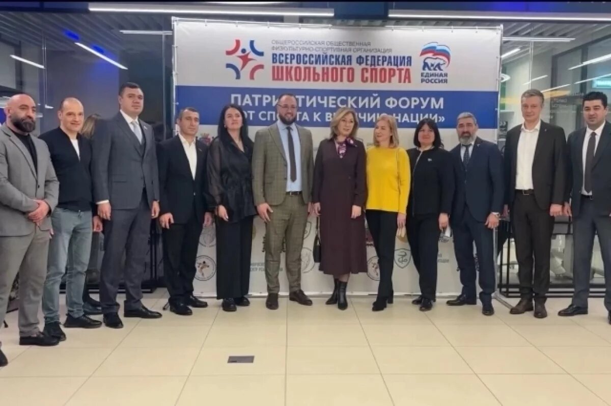    В Ростове перезапустят патриотическую работу с молодёжью