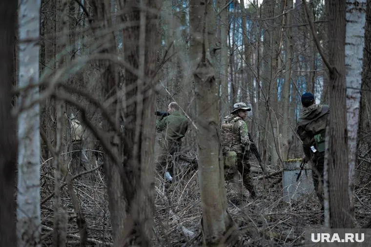 ВС РФ формируют буферную зону в Курской области
Фото: Руслан Яроцкий © URA.RU