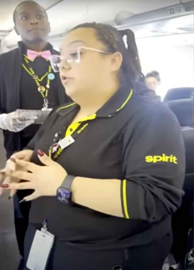 Бдительный персонал Spirit уличает Тару Кехиди и ее подругу в неподобающем внешнем виде YouTube