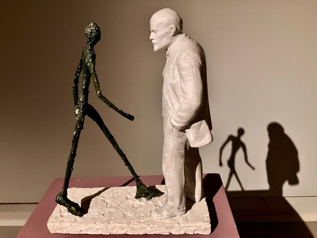 «Ассамбляж, объект, инсталляция».