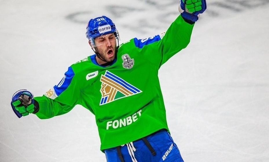    Хет-трик Ливо принес победу «Салавату Юлаеву» в матче КХЛ с «Авангардом». Фото: ХК «Салават Юлаев»