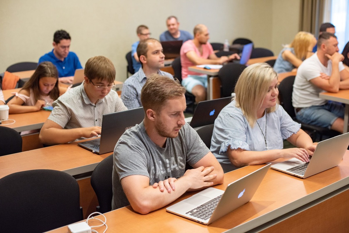    Иллюзия обучения: стоит ли верить онлайн-курсам по ИТ?