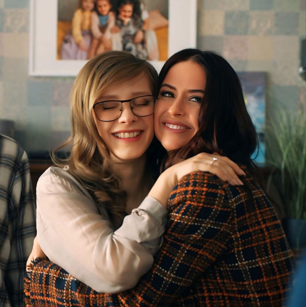 Какая пара сестер из пд лучшая по вашему мнению?