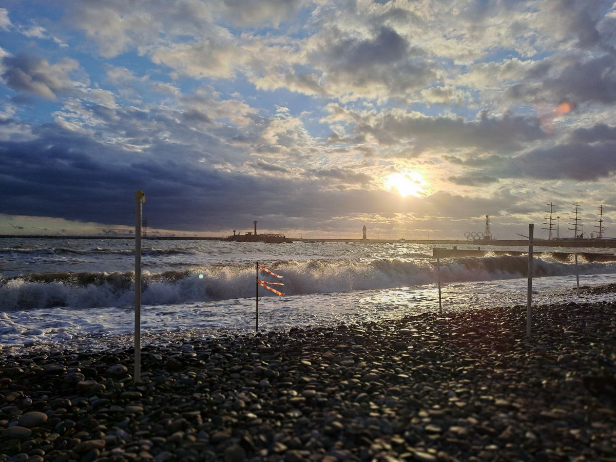 Эт я встречал утро в Сочи)