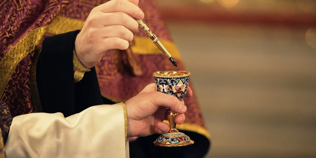 В каких случаях человеку необходимо Соборование, и когда оно проводится?