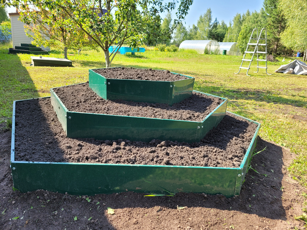 Грядка для клубники