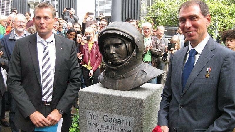 Бюст Ю. Гагарина в Кливленде (США).Открыт в августе 2019 года.