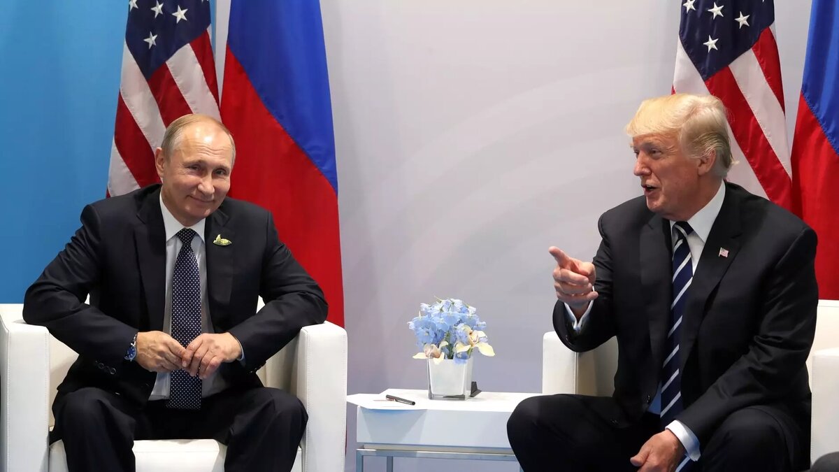 Сегодня, по мнению СМИ, Москва оказалась в выгодной для себя позиции, точнее, такое преимущество ей предоставил сам Трамп. Источник: Пресс-служба Кремля