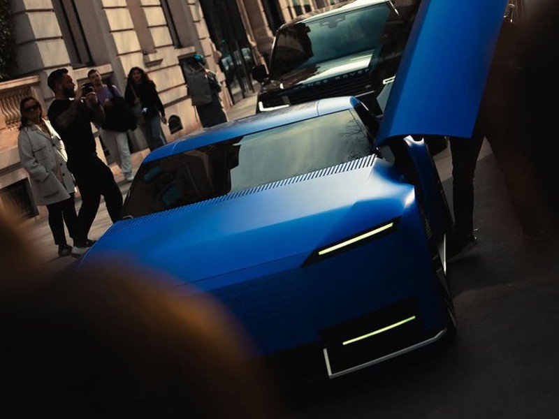    Jaguar показала публике необычный электромобиль Type 00