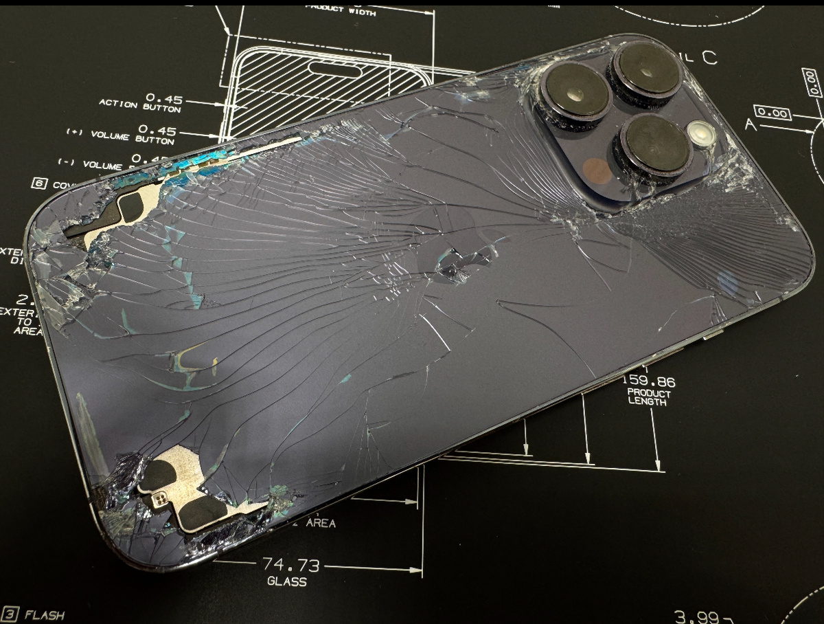 iPhone на замену заднего стекла