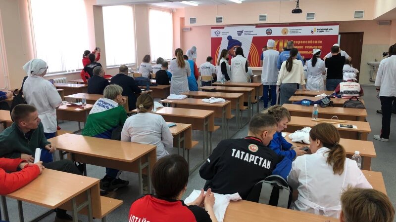     Троеборье дояров. Дмитрий Лямзин