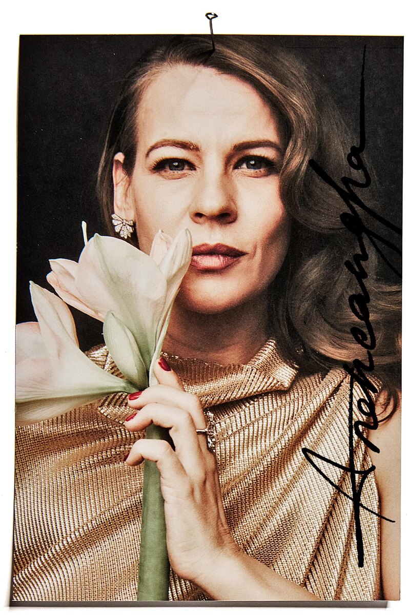     Платье, Viva Vox; cерьги и кольцо «Веера», золото, бриллианты, Posié