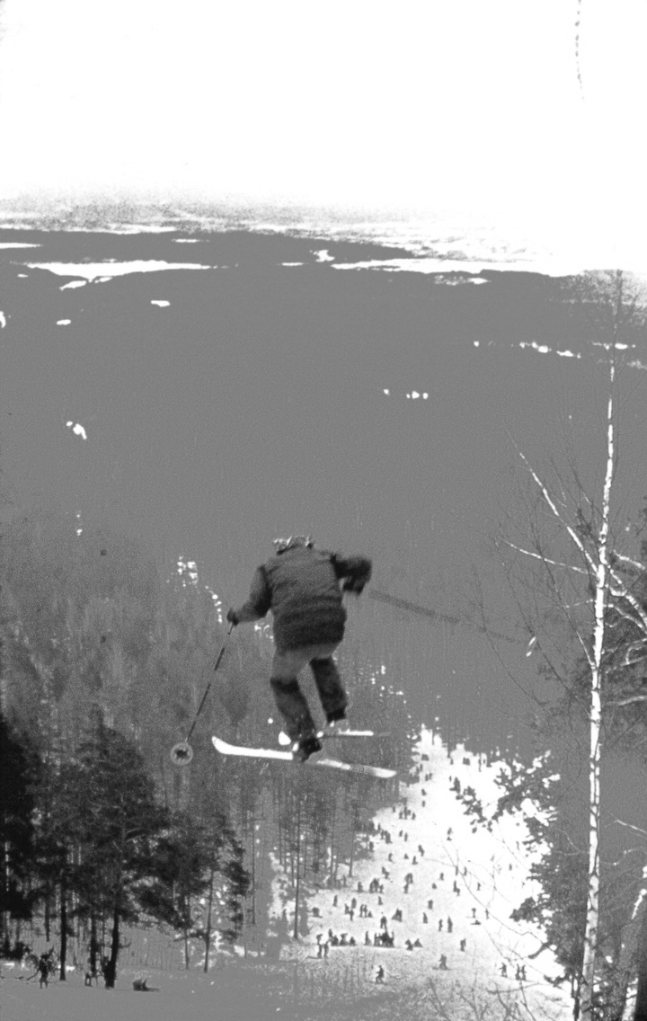 1975 год. Пыжок со скалы. Егоза. Старая трасса.