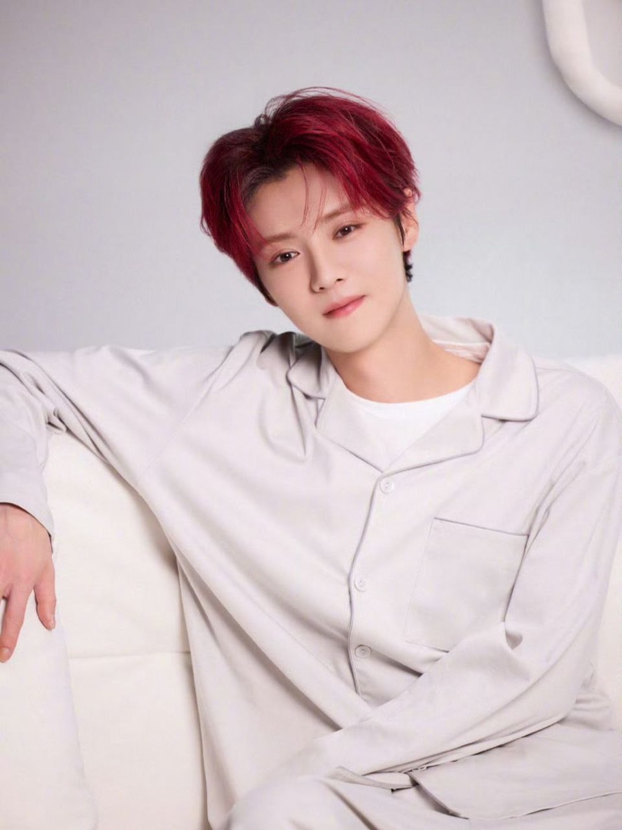 Актёр Лу Хань