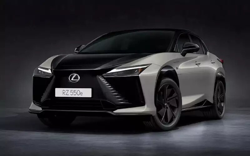    Lexus RZ