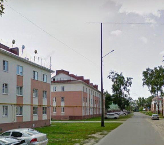 Наш дом дальний слева.