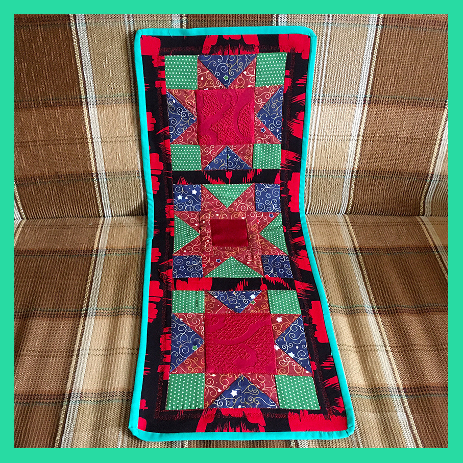 Новогодняя салфетка на стол