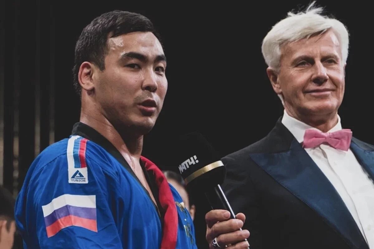    Чемпион мира по борьбе Санджи Каруев.