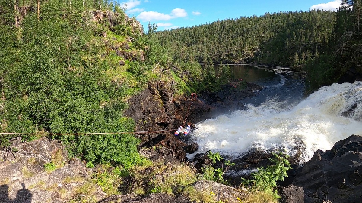 Водопад Маманя