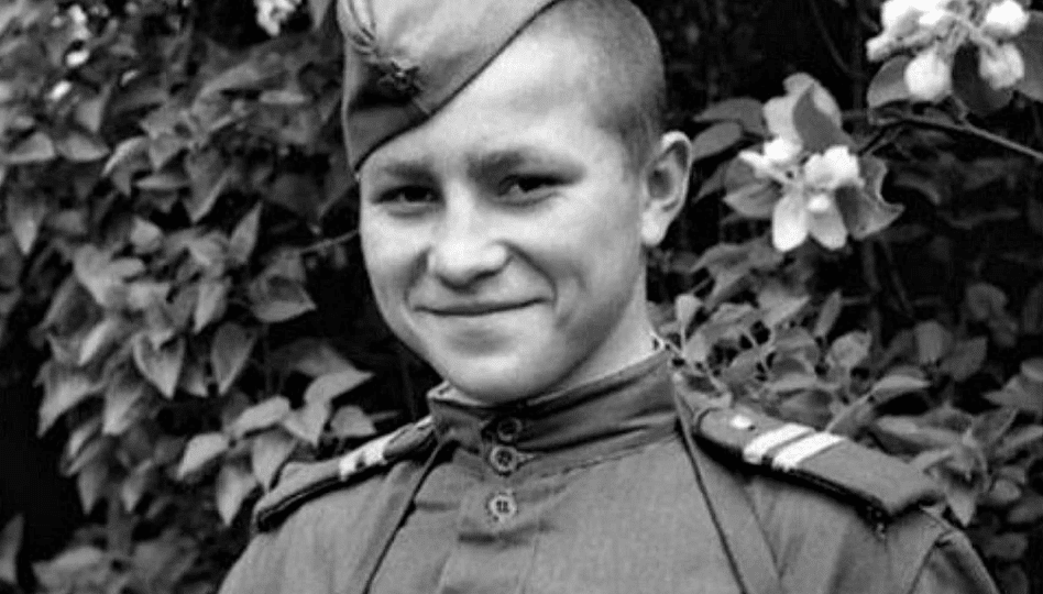 Сын полка - полный кавалер ордена Славы