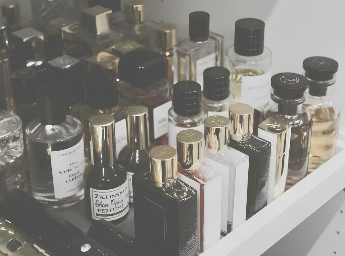 Сейчас есть огромное разнообразие в сфере парфюмерии.