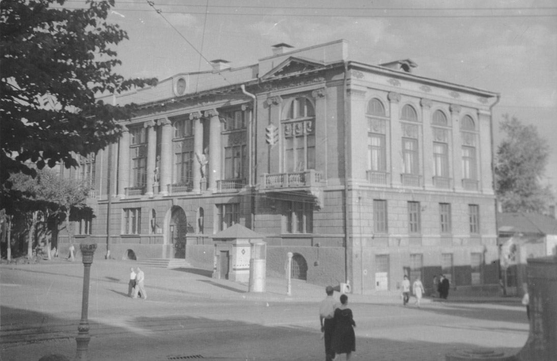 Музей Бурылина в Иванове, здесь же размещались квартиры для сотрудников.