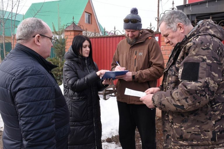    В Оренбурге жителям СНТ «Соловушка» рассказали о действиях при паводке Оренбуржье