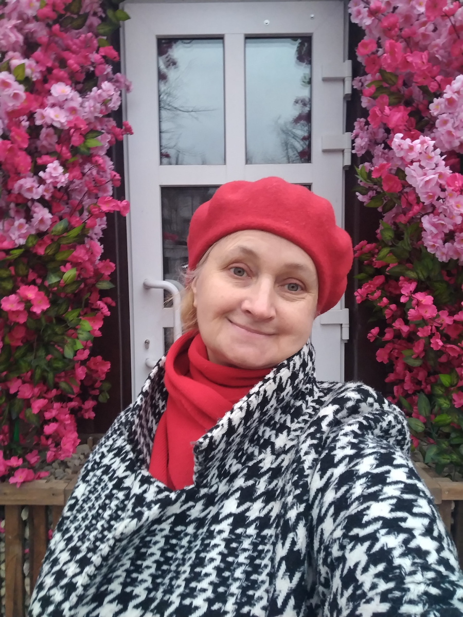 Нашла куда "вставиться")))