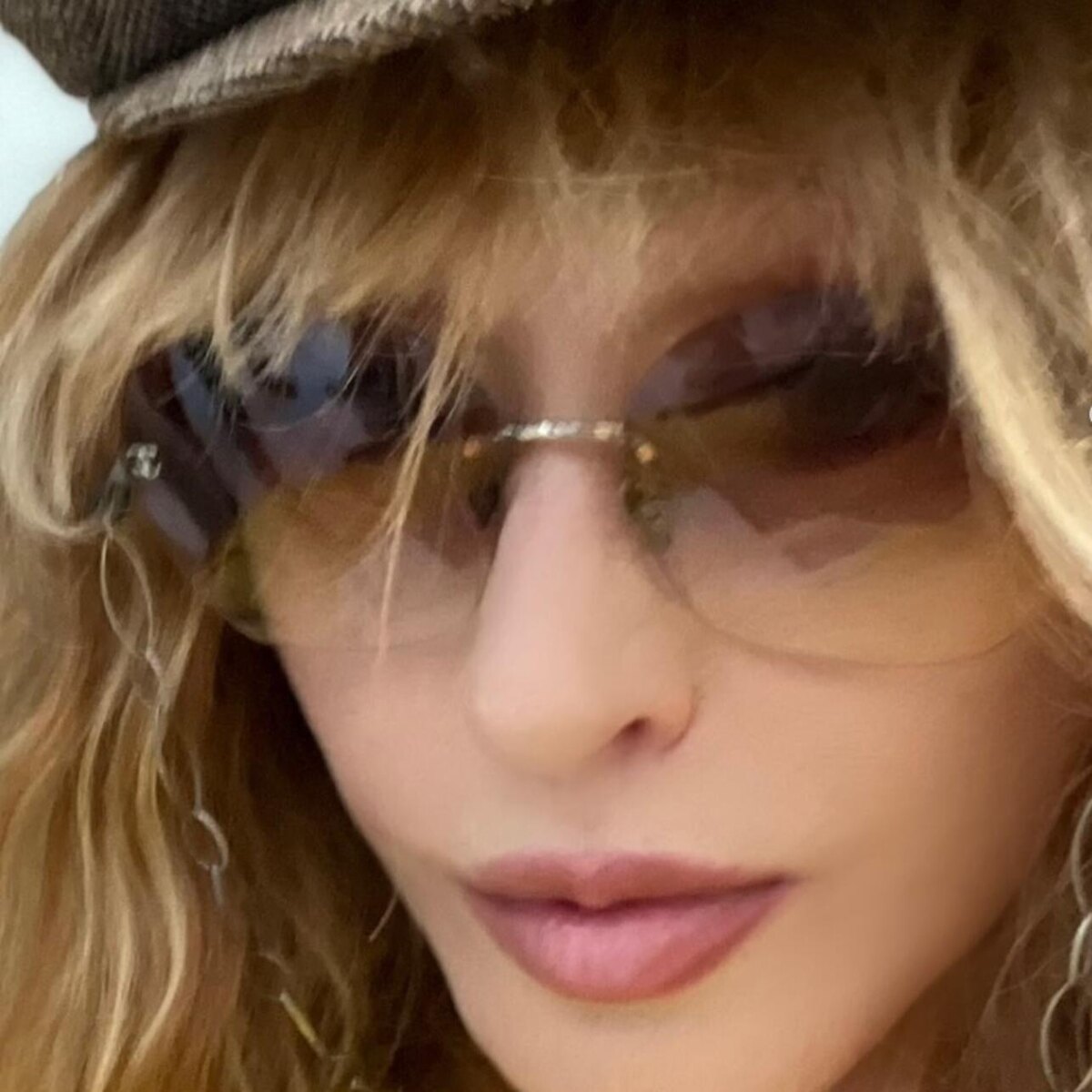    Алла Пугачева. соцсети