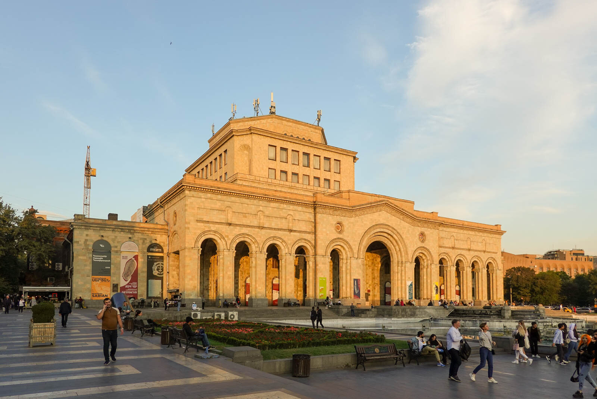 Ереван. Площадь Республики.