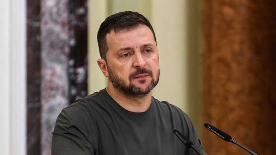    Зеленский потребовал милитаризации Европы ©paparazzza/Shutterstock/Fotodom