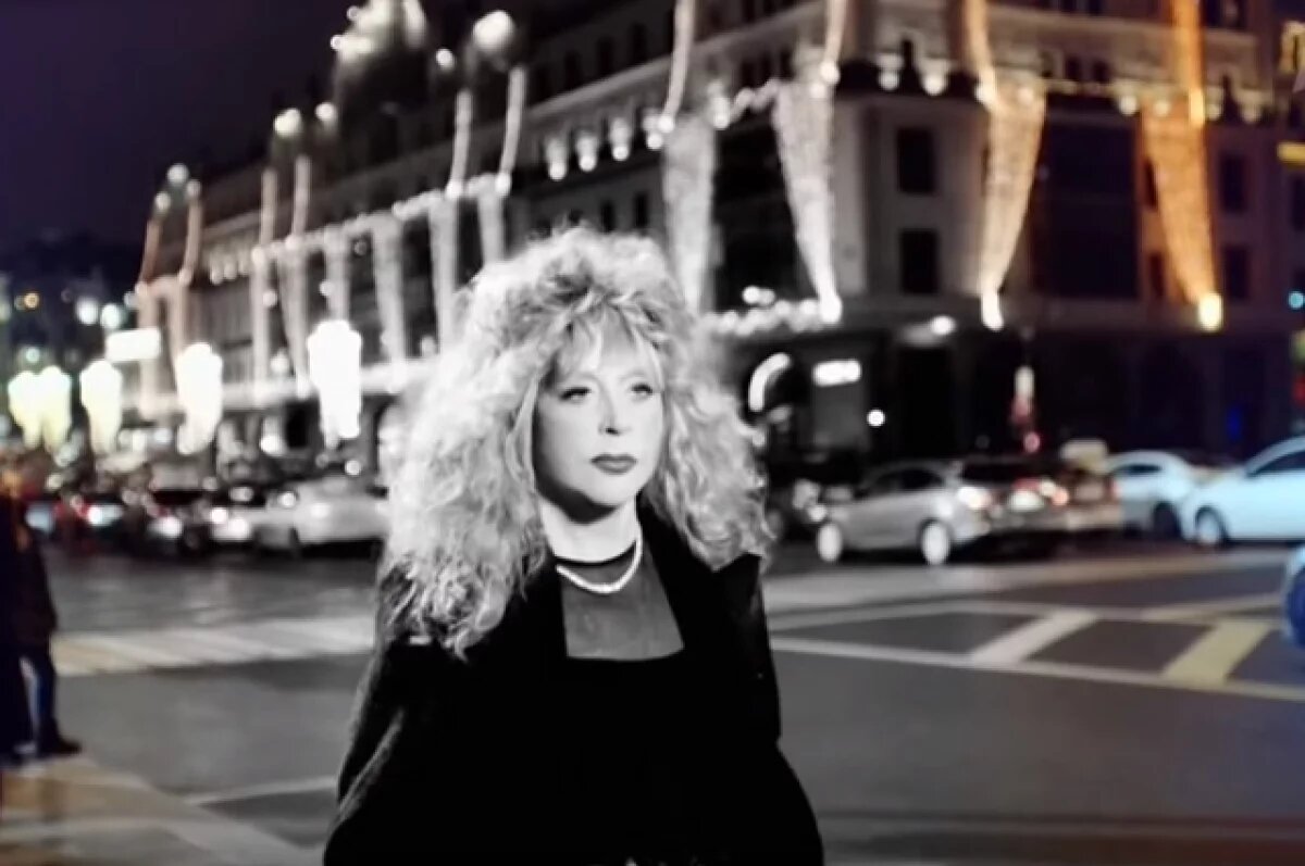    Пила, курила, скандалила: продюсеры объяснили потерю голоса Пугачевой