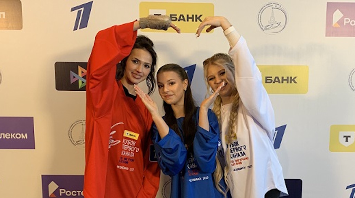 Капитаны трех команд после первого дня турнира. Фото: пресс-служба ФФККР.