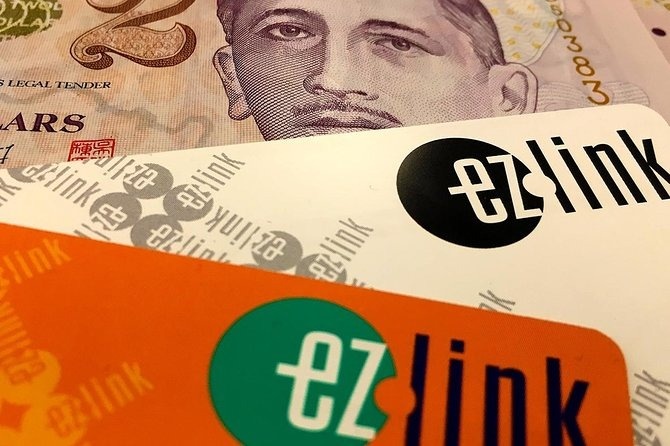 Карта EZ-Link для проезда в общественном транспорте